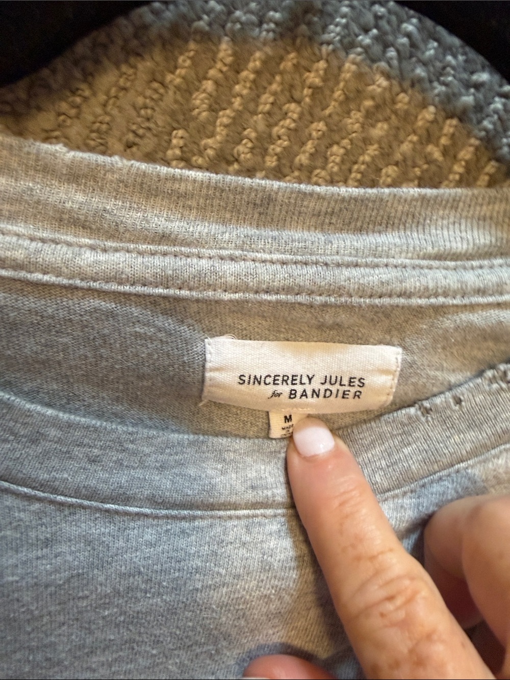 Sincerely Jules Heather Gray 'Love Is Love' Daisy Tee - Picture 2 of 4